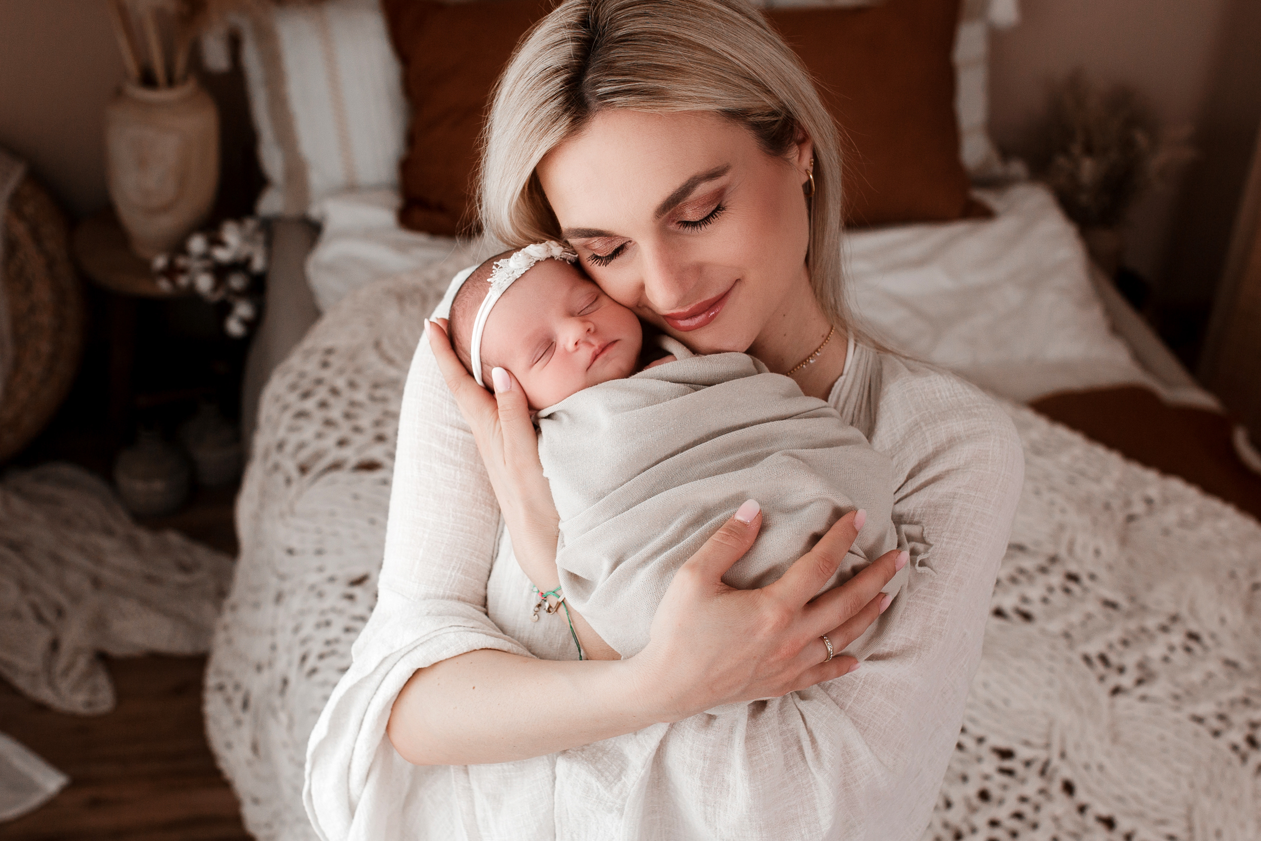 mama baby neugeborenenshooting ludwigsburg Neugeborenenfotografie / Babyfotografie Heilbronn & Ludwigsburg im Großraum Stuttgart